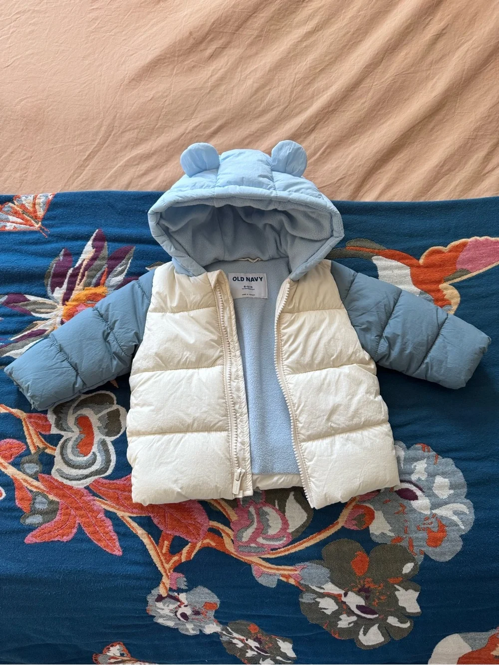 Old Navy Baby Blue & Cream Puffer Jacket with Hood 6-12m